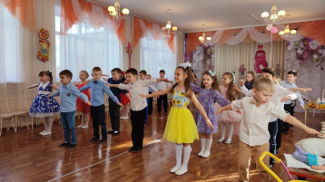 8 марта 8 марта.